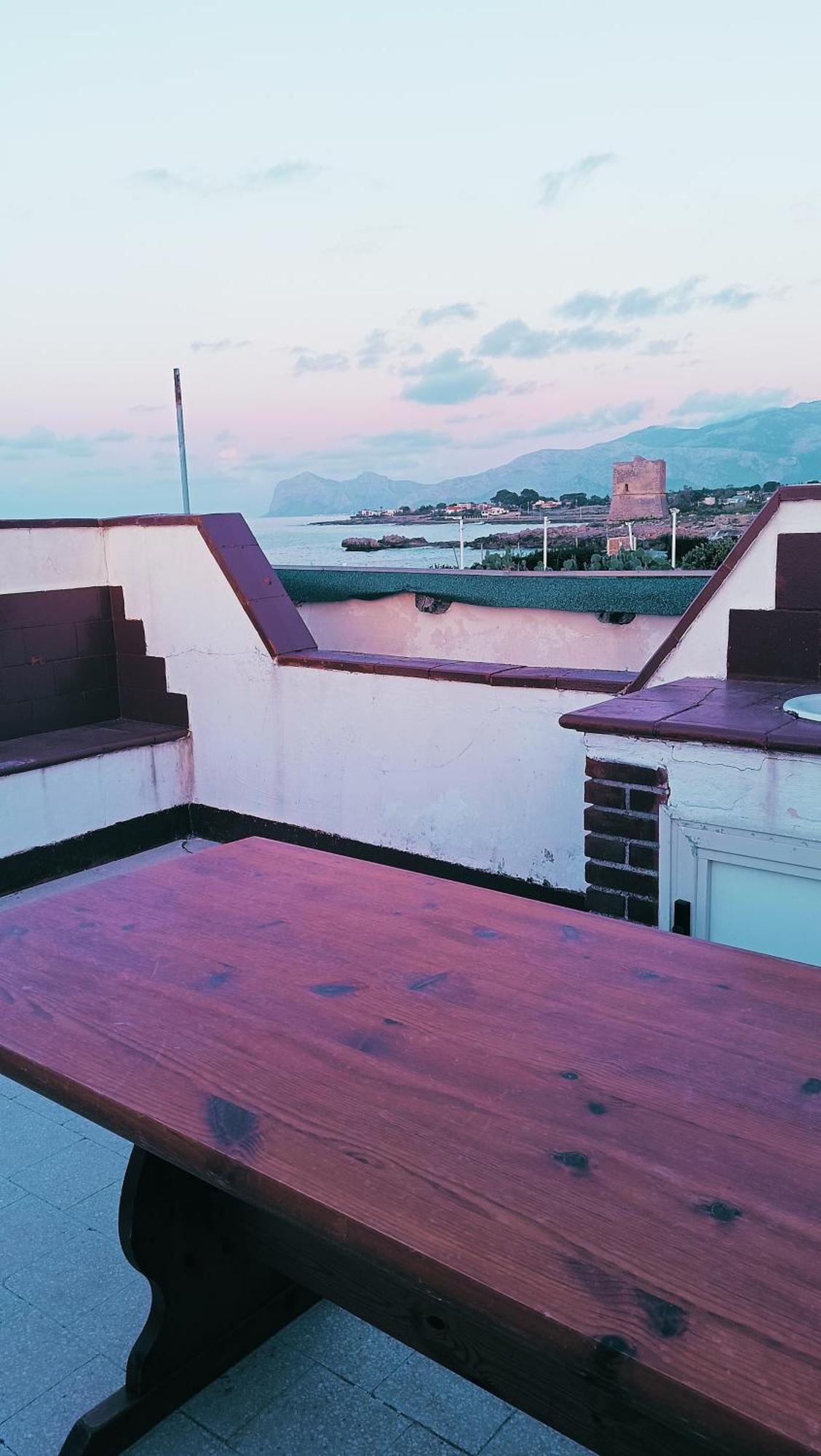 La Terrazza Sul Mare Monolocale Con Terrazza Vicino Aereoporto&Mare Sicilian Vintage Style Beach House Cinisi Extérieur photo